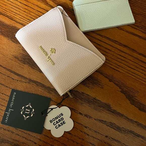 Nanette Lepore Cream Wallet with Bonus Card Case - Picture 1 of 5